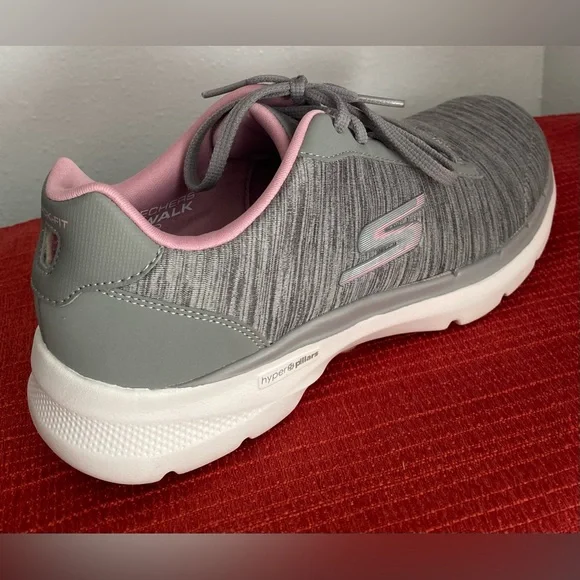 Skechers Women's Gray and Pink Sneakers - Picture 13 of 16